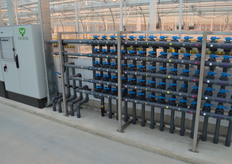 In all departments, depending on the needs of the crop, a pallet of water recipes can be administered (and, if not included, removed again). So , it looks like this.